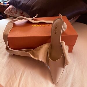 Cult Gaia Women's Ivory Pointed-Toe Ankle Wrap Mule